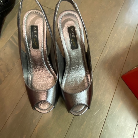 abs allen schwartz silver platform size 7 - Picture 4 of 5